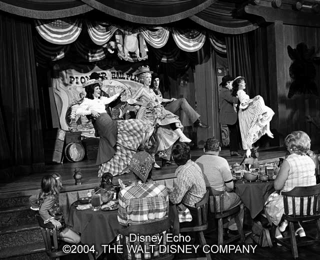 Hoop-Dee-Doo Musical Revue - 1974