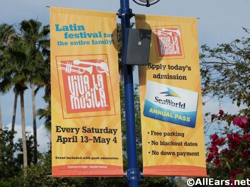 SeaWorld Orlando Sizzles with Viva La Musica!