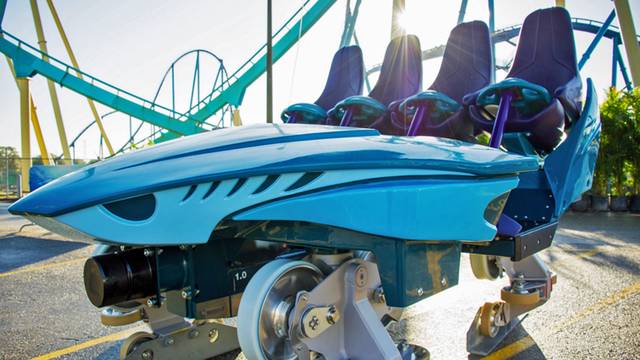 SeaWorld Mako coaster closeup seat