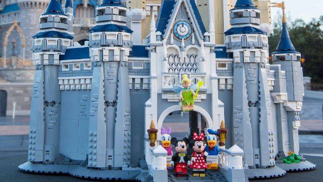 Lego Disney Castle with Mickey Minnie Donald Daisy Tinkerbell 