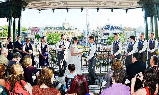 Magic_Kingdom_Train_Station_Wedding