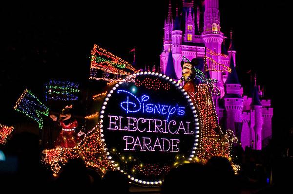 Disney’s Main Street Electrical Parade To Be No More
