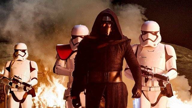 Disney World-Stormtroopers Help Kylo Ren