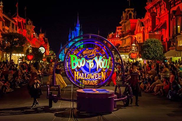 Inside Mickey’s Not So Scary Halloween Party 2016 at Disney World