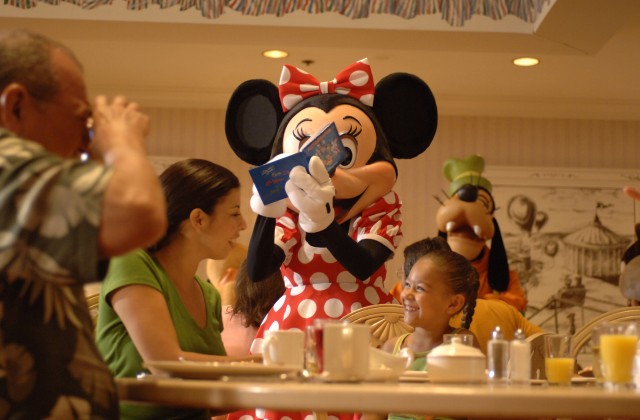 What are the Top 10 Disney Character Meals?