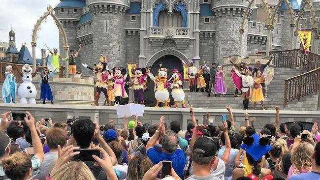 Mickey’s Royal Friendship Faire’ Special Holiday edition debuts at Disney Magic Kingdom