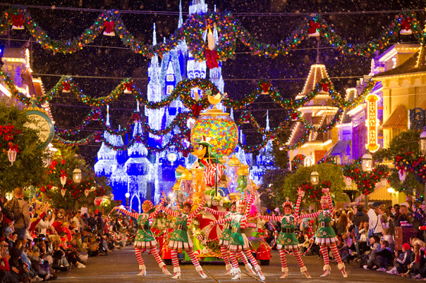 Magic Kingdom to Close at 6PM to Accommodate 2017 Christmas Party Events