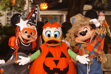 Mickey’s Not-So-Scary Halloween Party Meet-Up