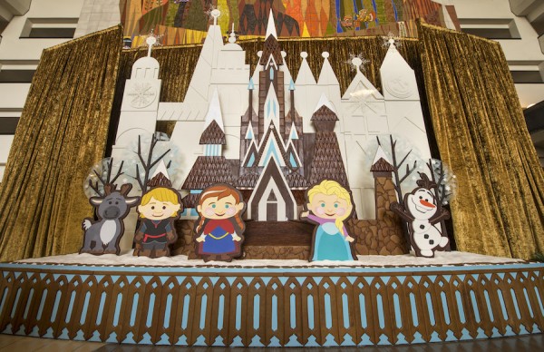 NEW Gingerbread Cinderella Castle 2017 at Disney’s Contemporary Resort