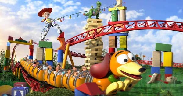 Slinky Dog Dash Roller Coaster – 3 RIDES – Front, Middle & Back Row