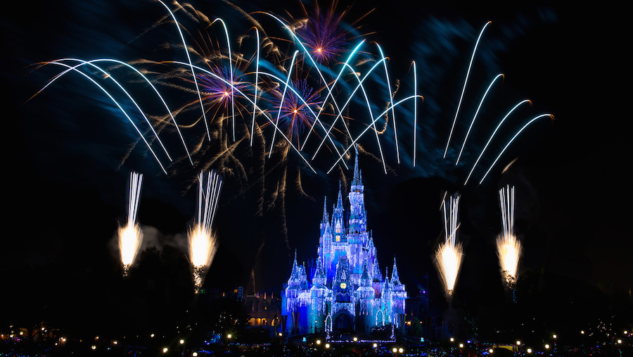 Disney World live streaming New Year’s Eve Fireworks show