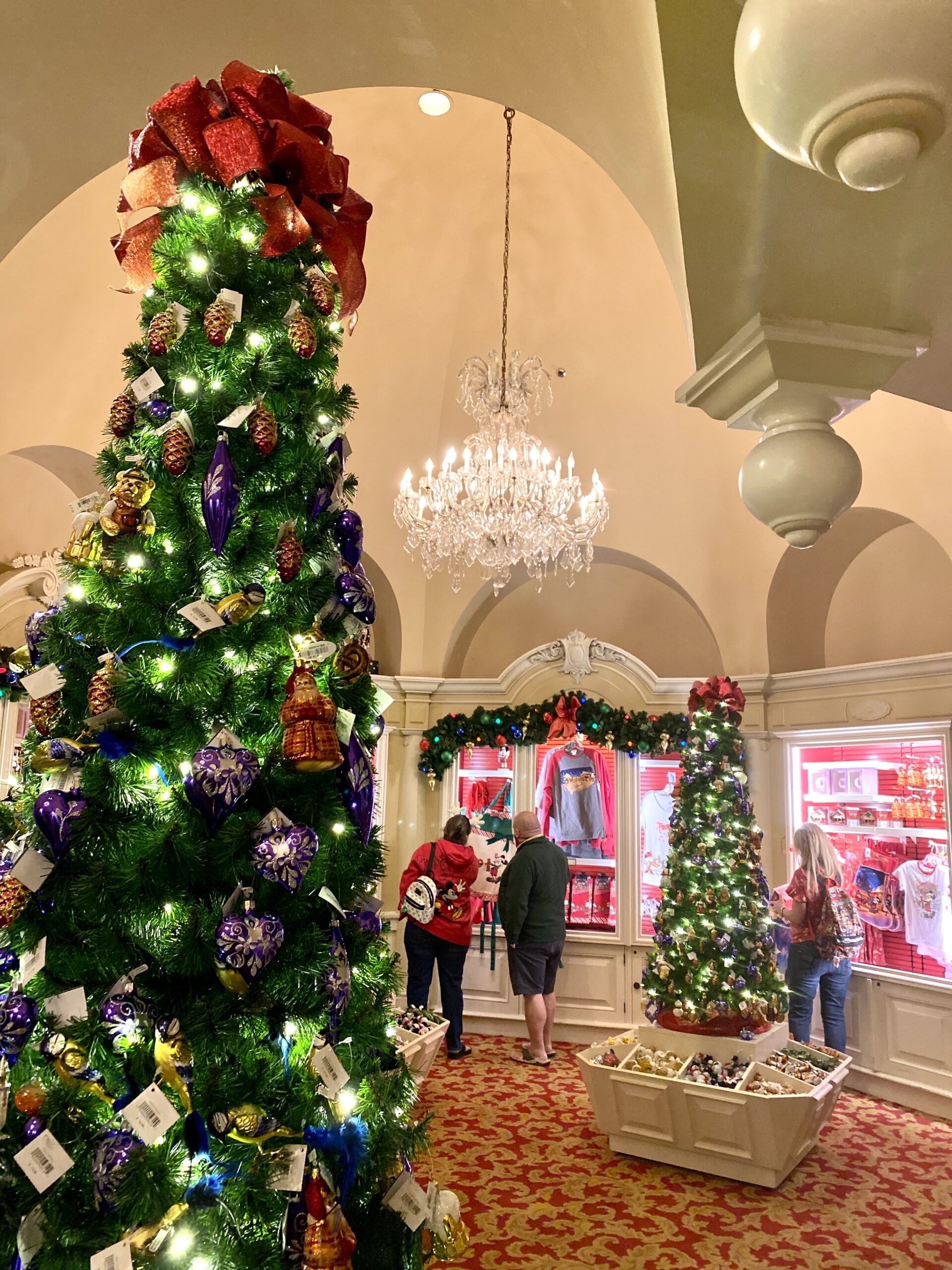 Epcot’s Festival of the Holidays Insider | Christmas 2021