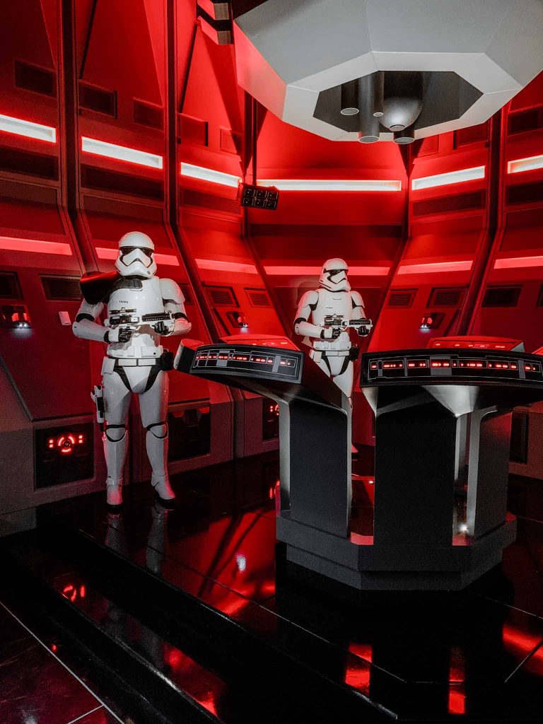 5 Cool Things You Can Do At Star Wars Galaxy's Edge