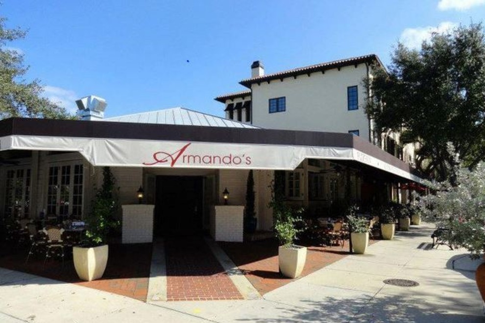 Armandos Pizzeria 