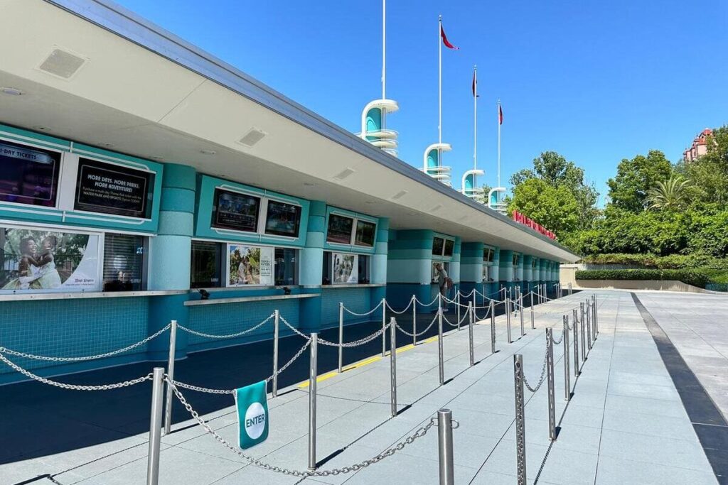 Hollywood studios ticket entrance - Disney World Empty