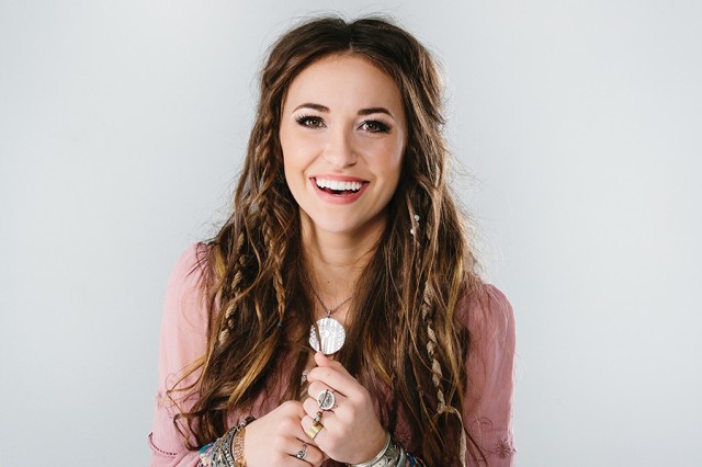 Lauren Daigle 