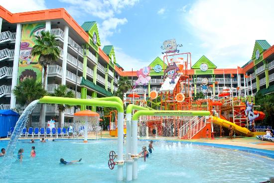 Nickelodeon Hotel pool area 